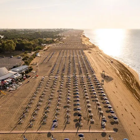 Swim And By Beahost Apartment Bibione